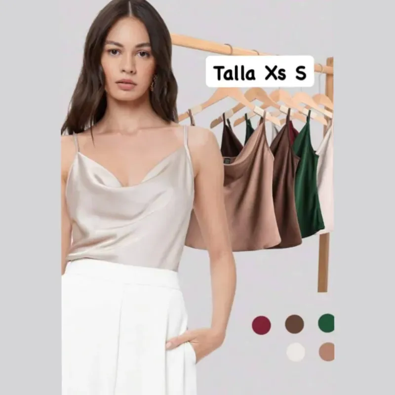 Top drapeado de satén