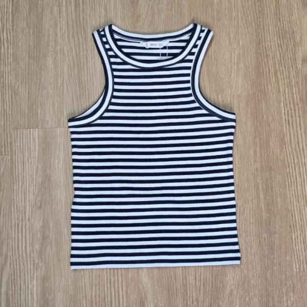 Top azul oscuro con rayas blancas