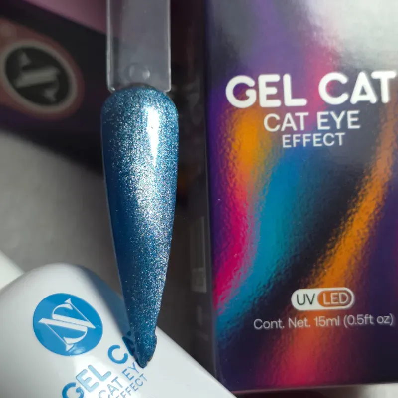Gel Cat Eye #2 STUDIO NAILS