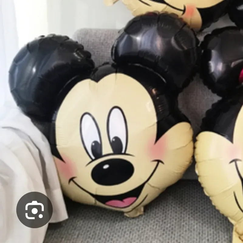 Mickey Mouse  mediano