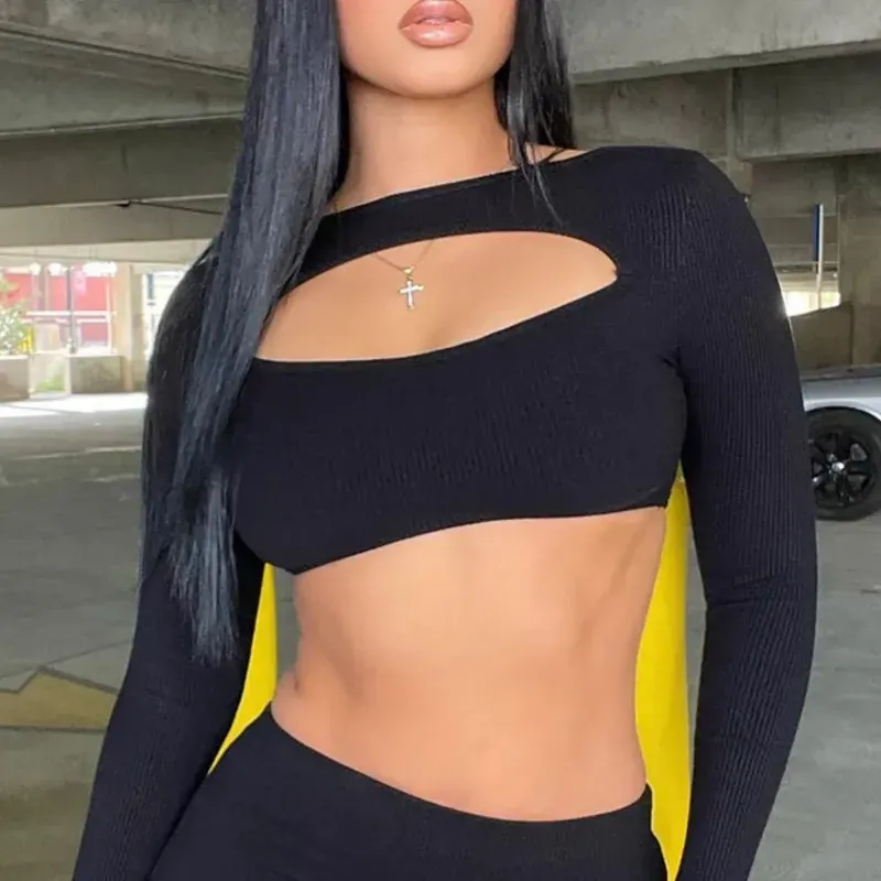 Blusa corta de mangas