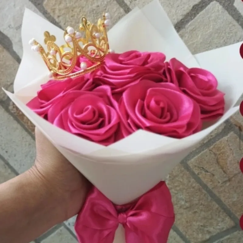 Ramo eterno con corona