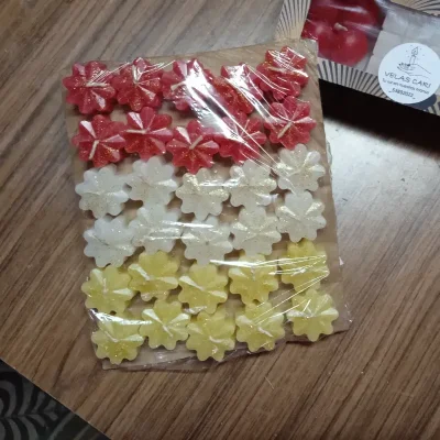 Paquete de 30 velitas pequeñas de flores