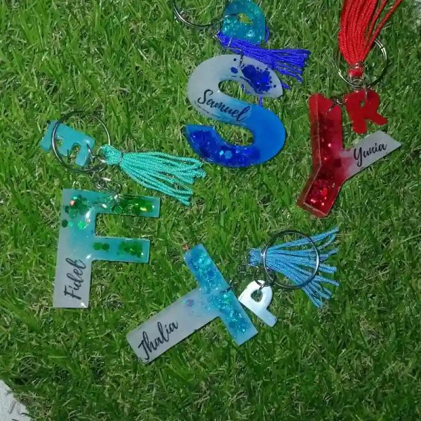 Llaveros personalizados con nombres
