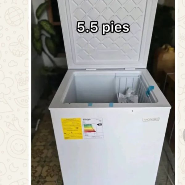 Nevera de 5.5 pies cúbicos