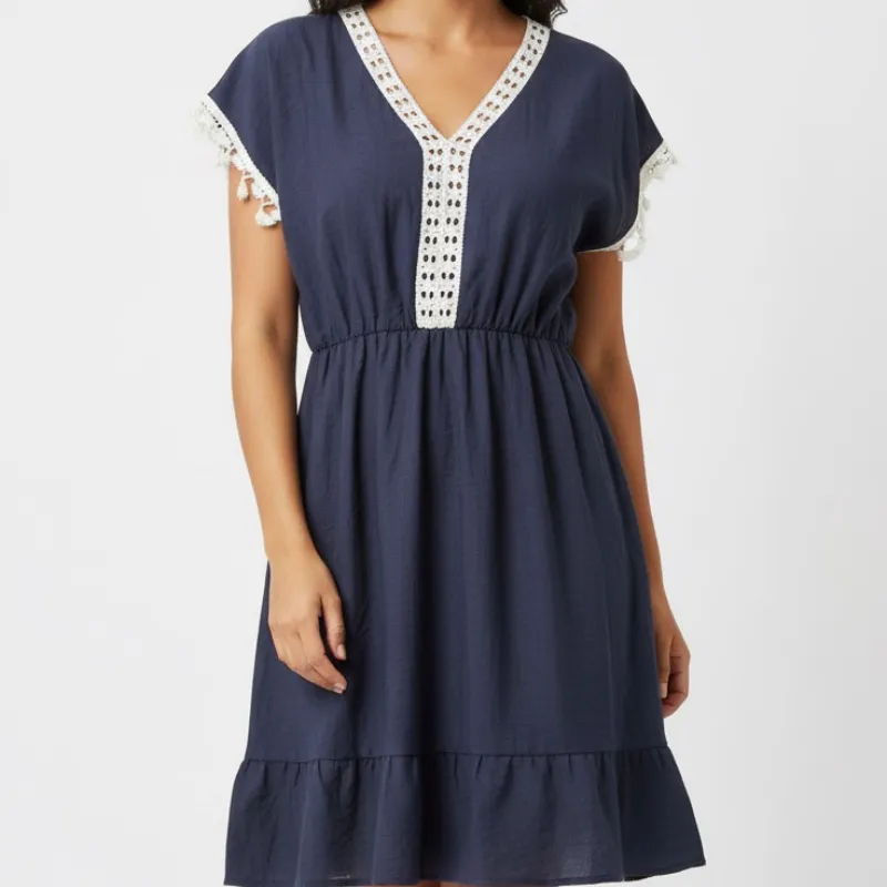 Vestido Corto Con Pompones