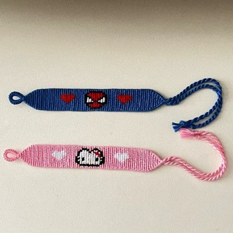 Hello Kitty y Spiderman