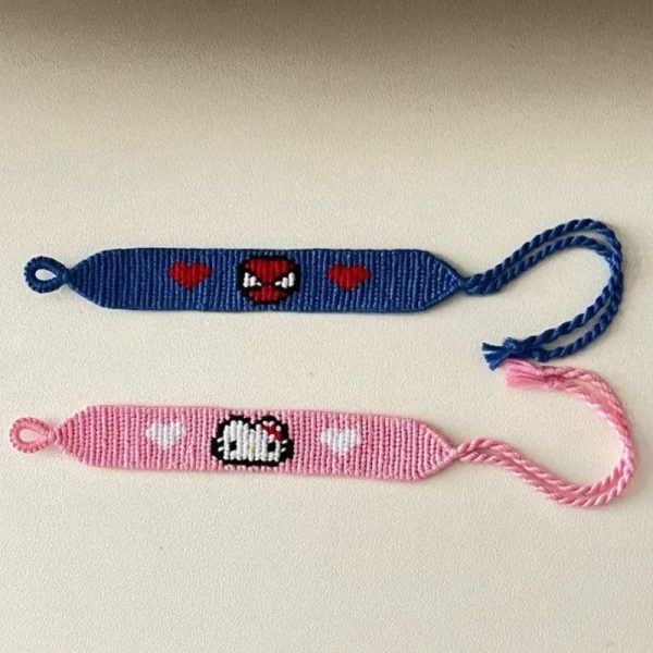 Hello Kitty y Spiderman