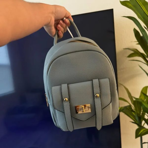 Mochila gris