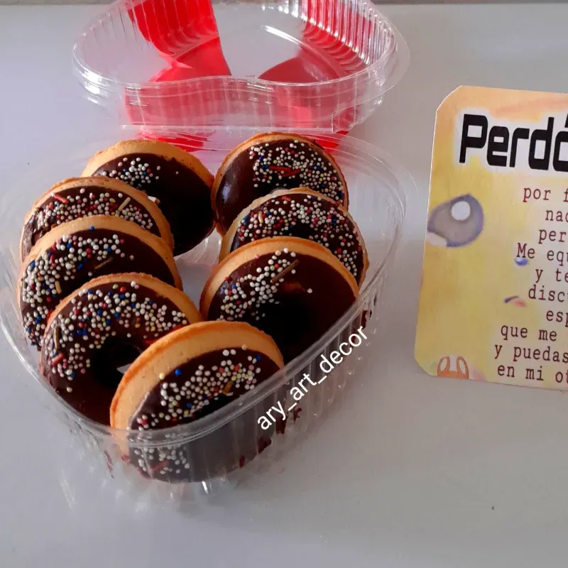 Cajas de corazón con mini donas