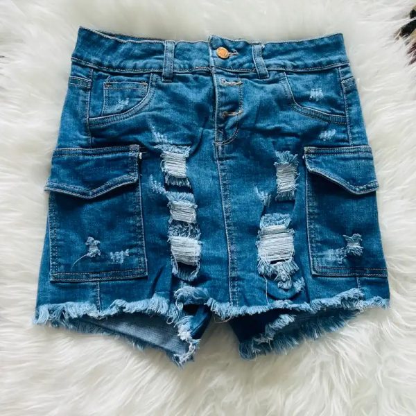 Saya short
