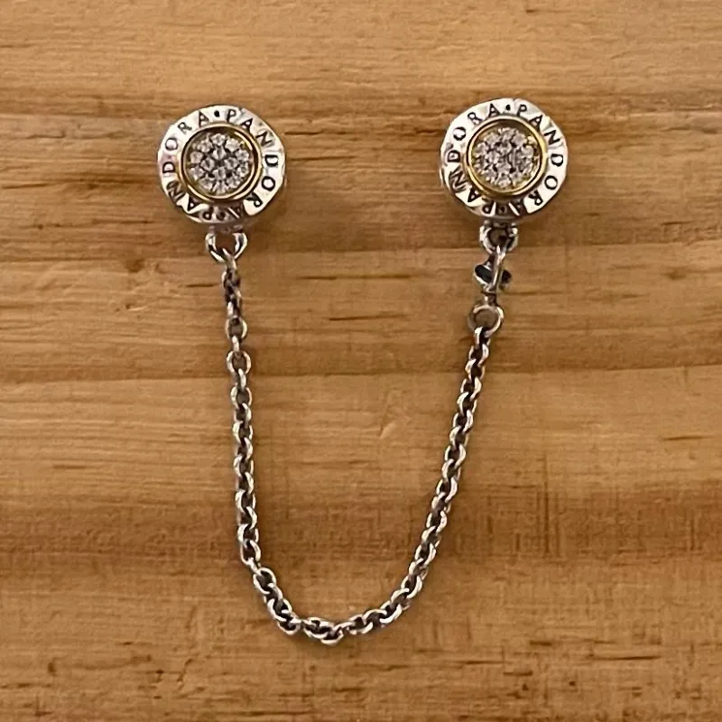 Cierre de seguridad logo Pandora