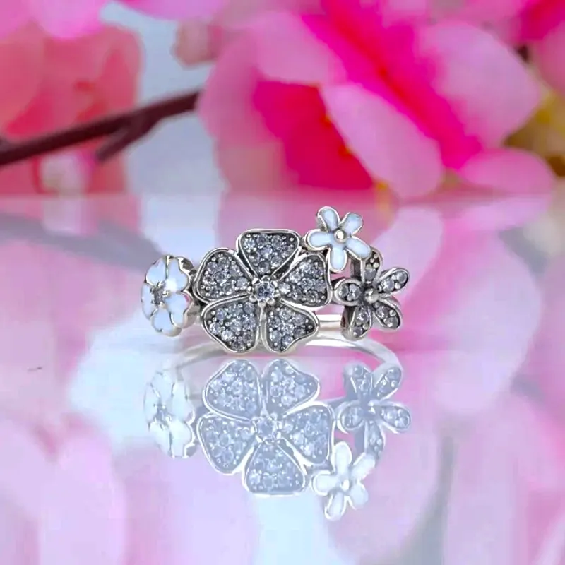 Anillo Pandora flores