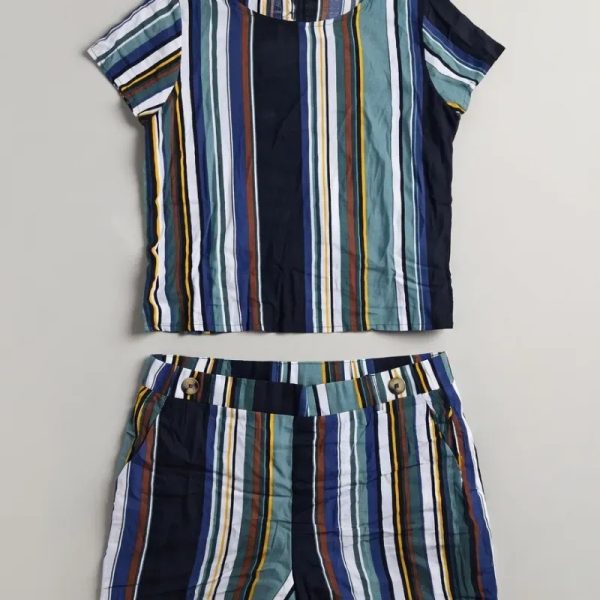Conjunto a Rayas