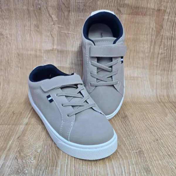 Tenis Beich elegantes con pegueta