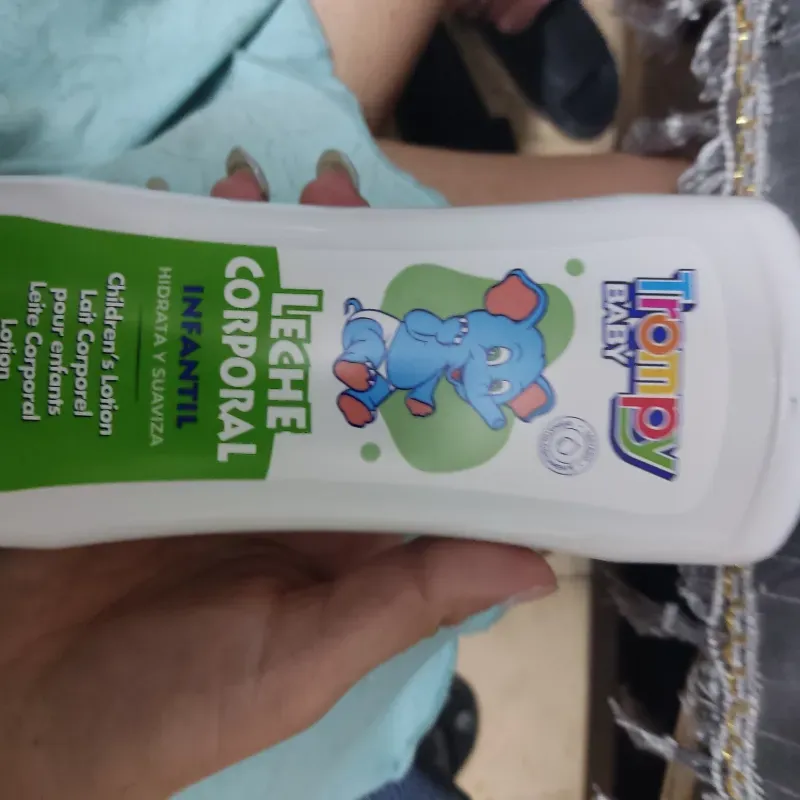 Leche corporal infantil