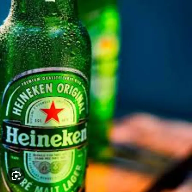 Cerveza Heineken de botella