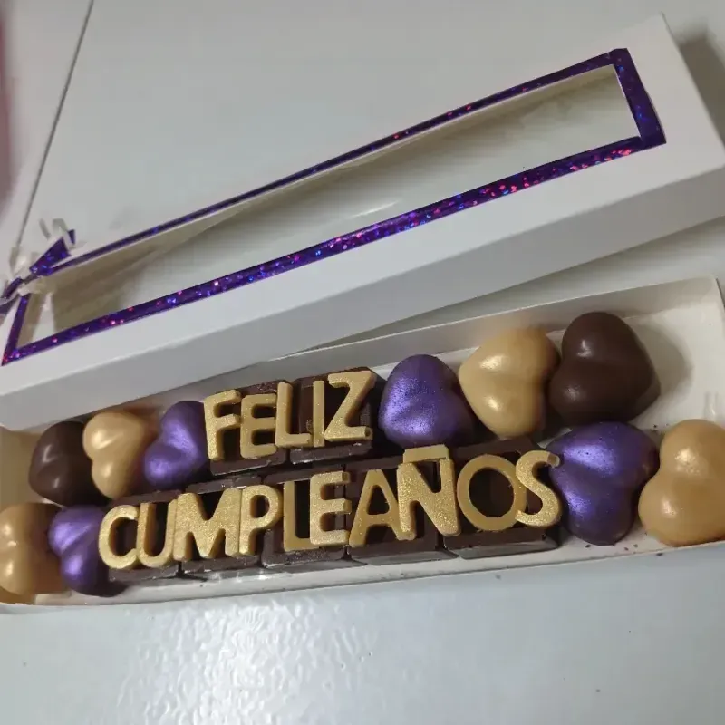 Feliz cumpleaños Bombones 