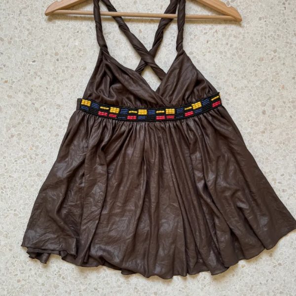 Blusa carmelita satinada