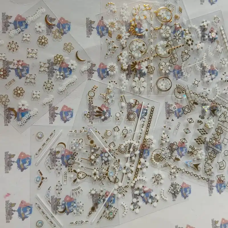 Stikers dorados y plateados