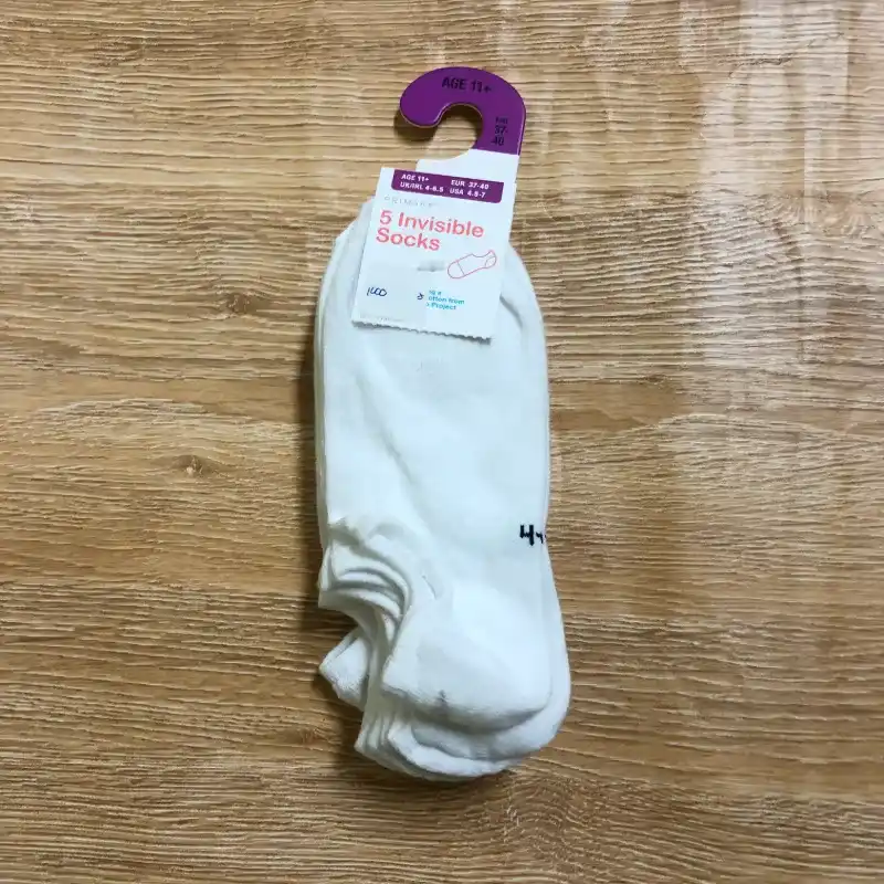 Medias blancas tobilleras