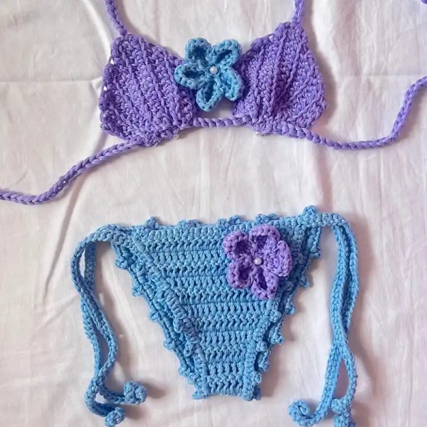 Bikini Ariel con flores hawaianas para niña