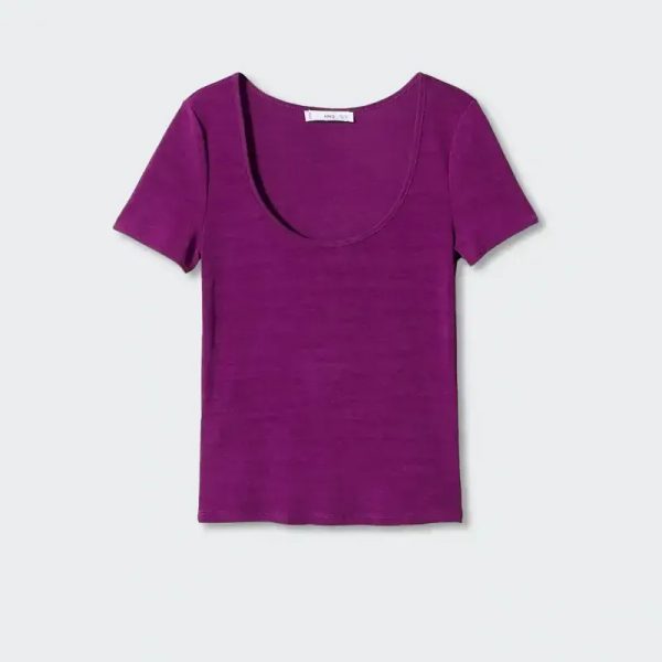 Camiseta cuello escotado