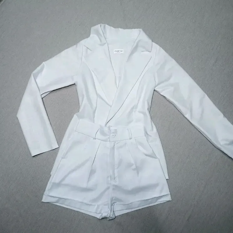 Conjunto blazer y short