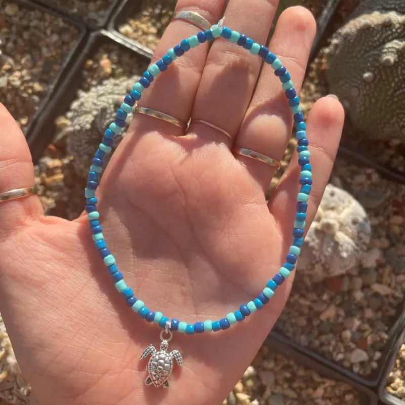 Tobillera de cuentas