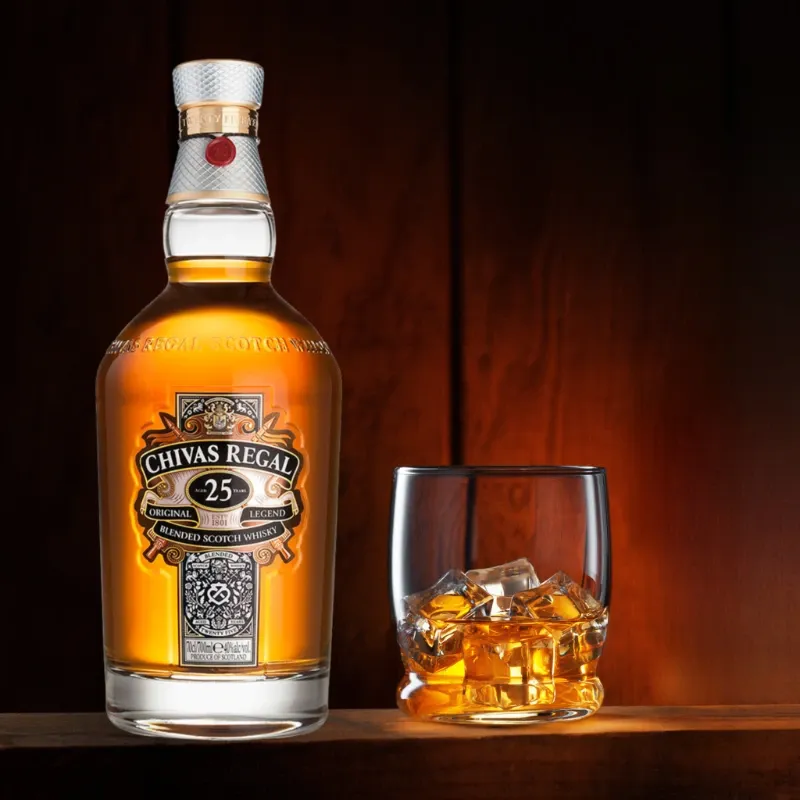 Whisky Chivas Real 25 Años