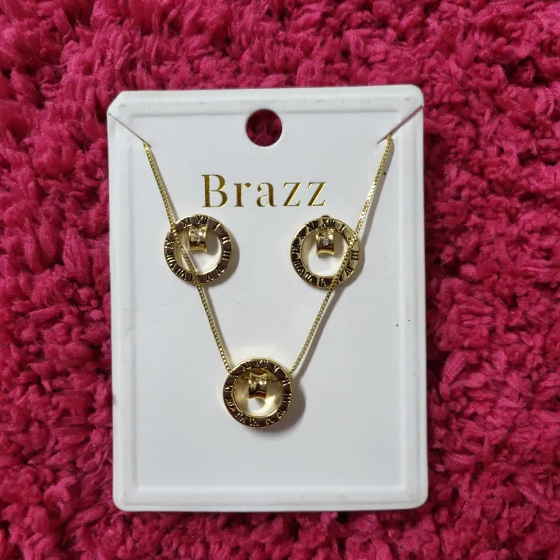 Set de cadena y aretes