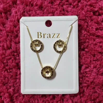 Set de cadena y aretes