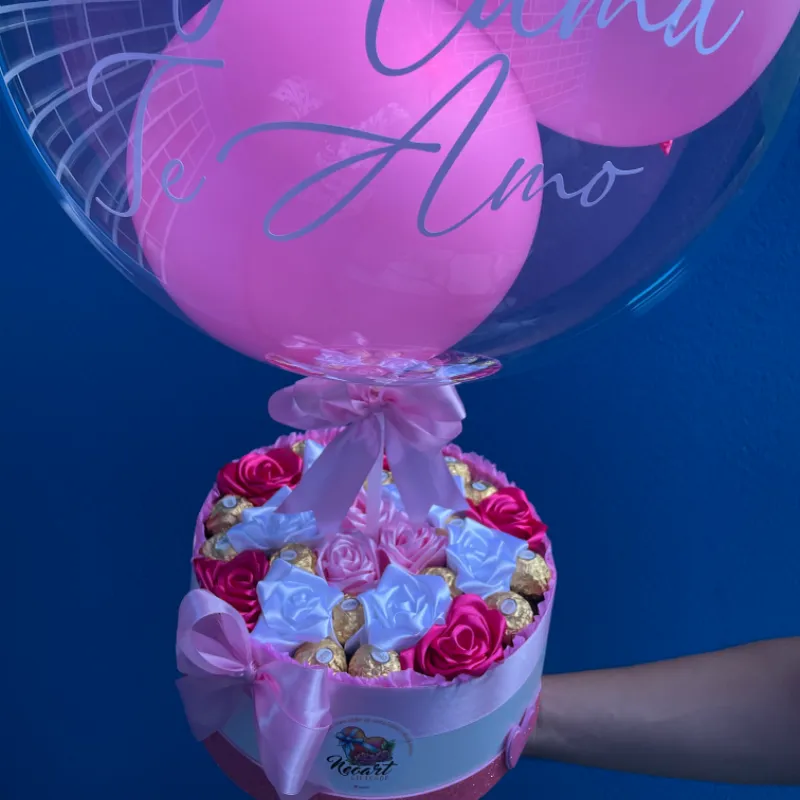 Cesta wow de rosas eternas