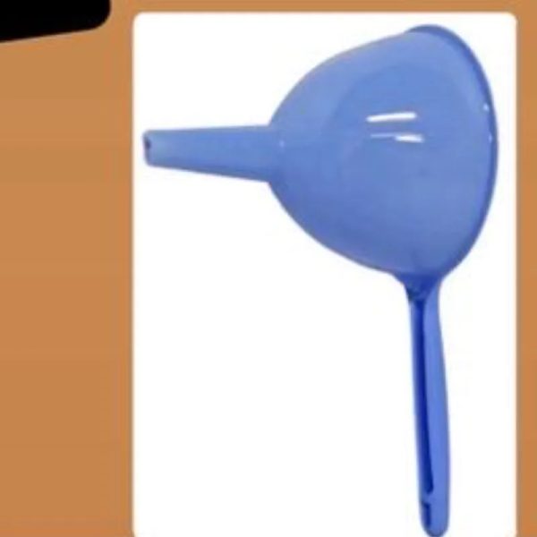 Embudo plástico c/ Mango