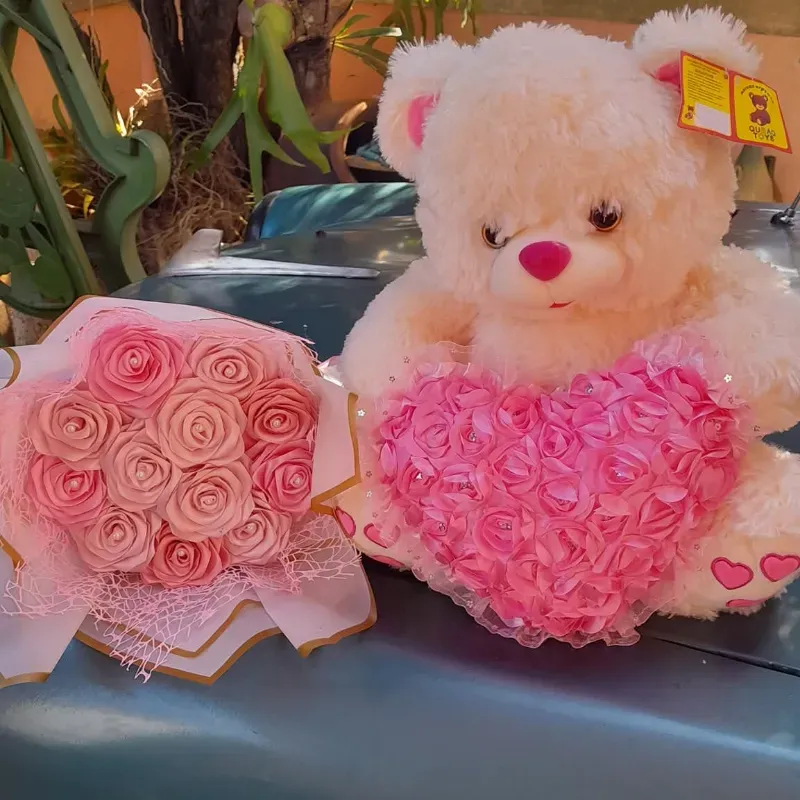 Combo ramo rosas eternas y peluche
