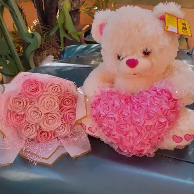 Combo ramo rosas eternas y peluche