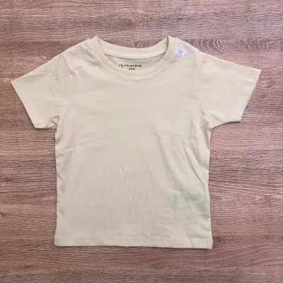 Pulóver color amarillo