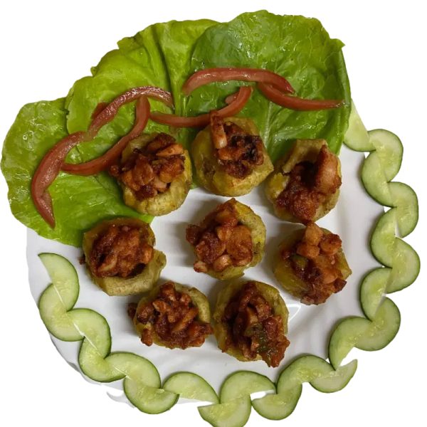 Tostones rellenos de enchilado de Pulpo