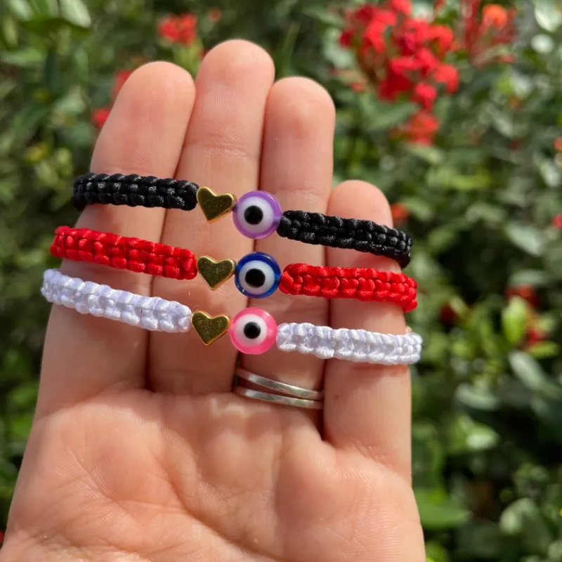 Pulseras tejidas con ojo turco 
