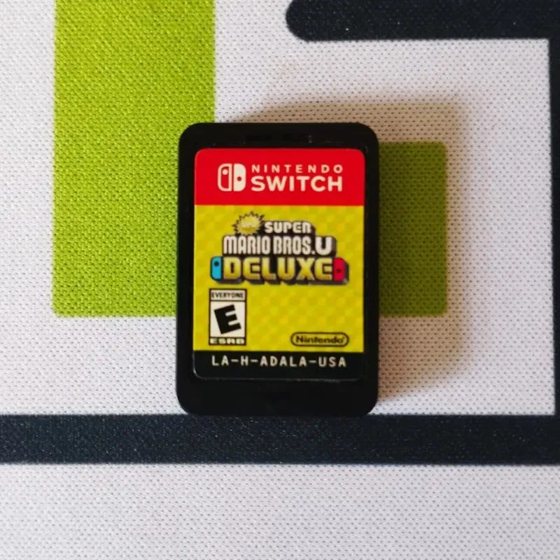  New Super Mario Bros. U Deluxe