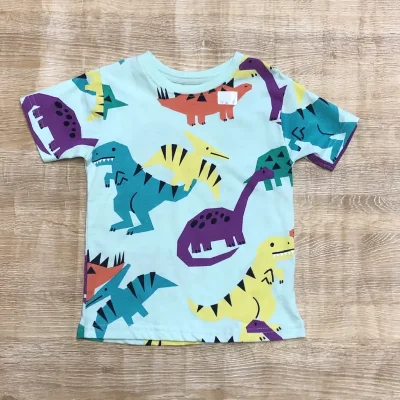 Pulóver con dinosaurios