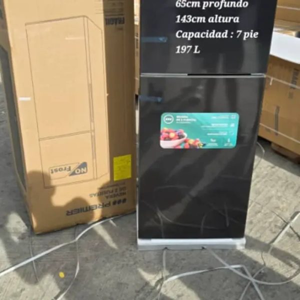 Refrigerador Premier de 7 pies