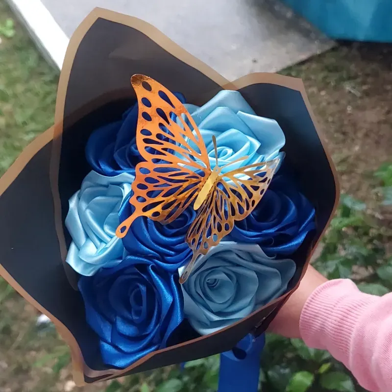 Ramo de 7 rosas eternas