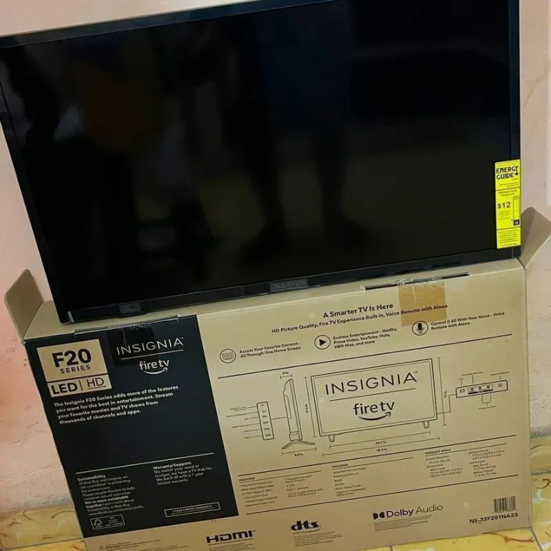 S-Mart TV insignia 32”