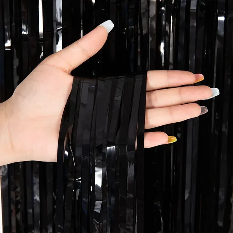 Cortina de lluvia negra