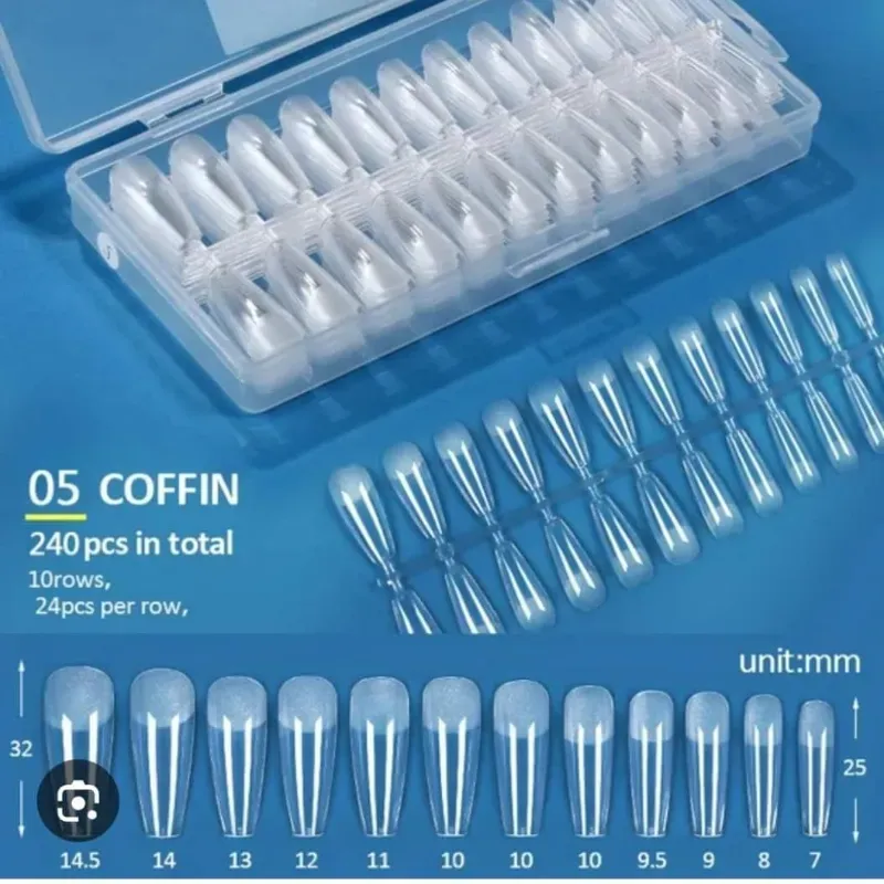 Uñas soft gel o press on  240pzas