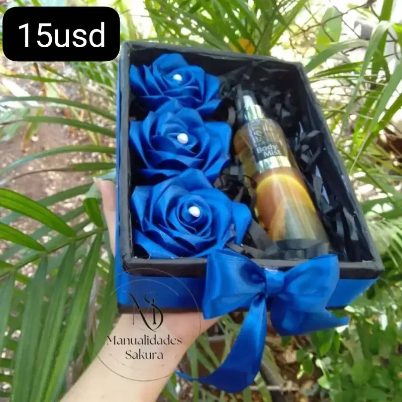 Cajita de regalo con colonia