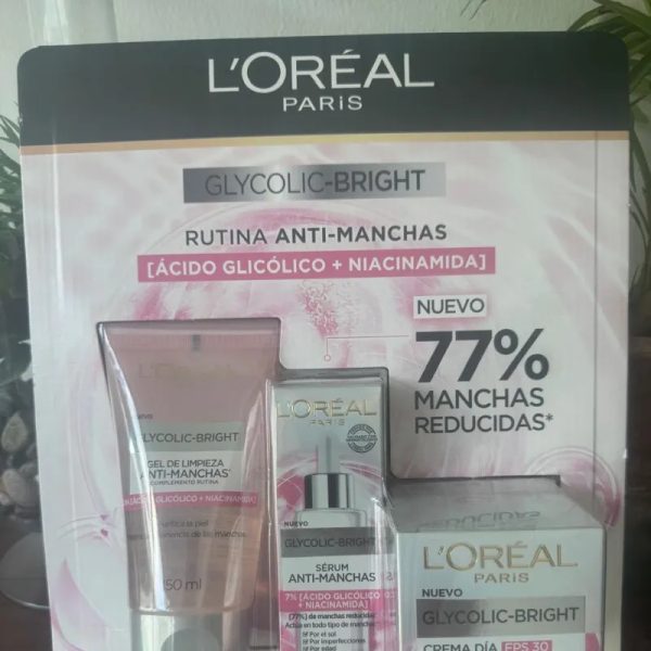 Rutina Anti mancha L’Oréal de 3 pasos con Ácido glicolico y niacinamida