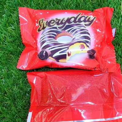 Dona sabor Chocolate.EVERY DAY