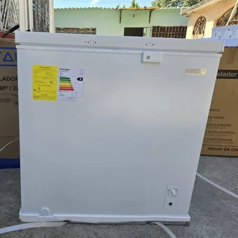 Nevera de 7.8  pies ó 220 L ... 〽️Royal
